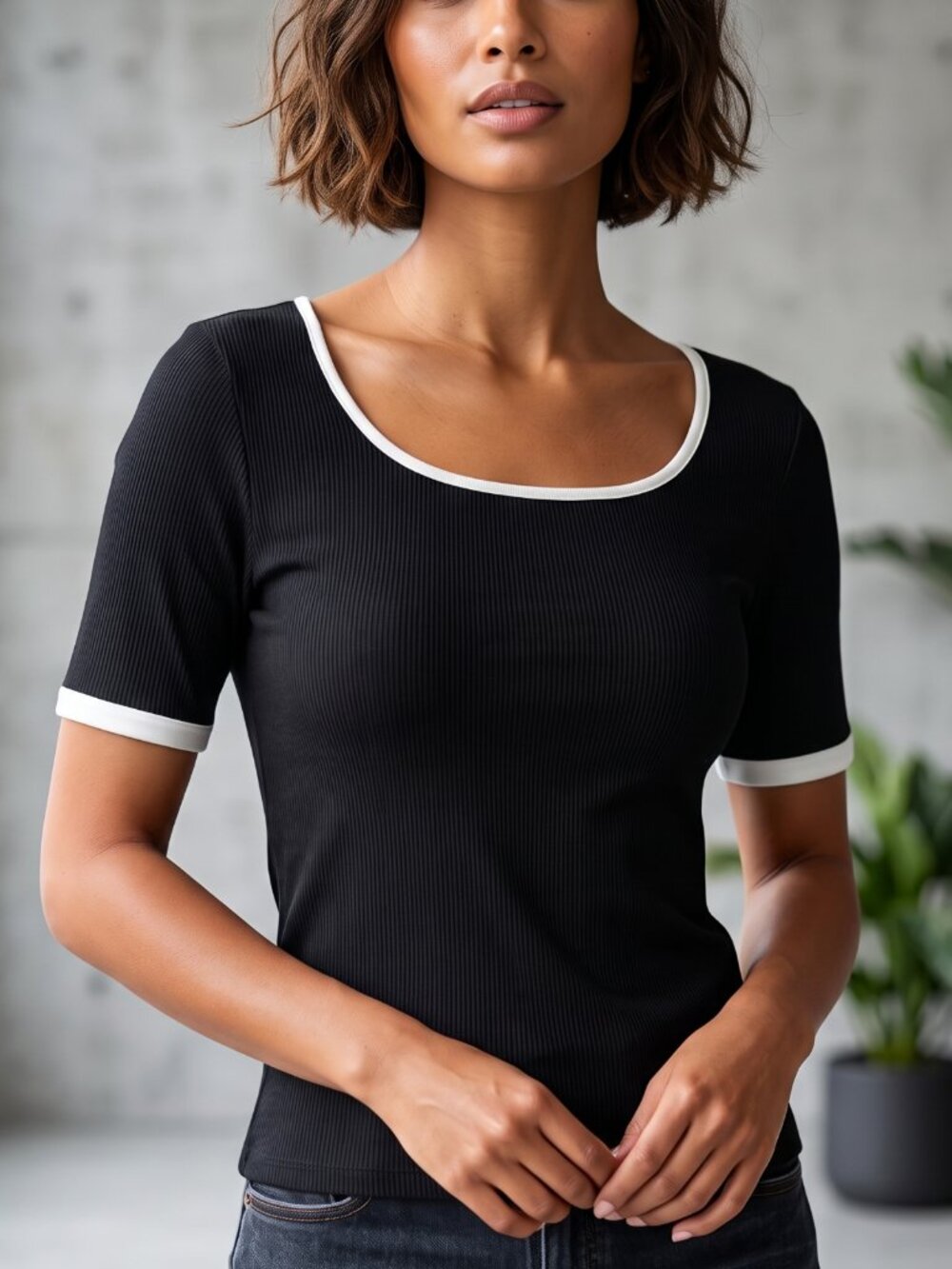 NWOT | Black Ribbed Scoop Neck Top | White Contrast Piping | Size Large